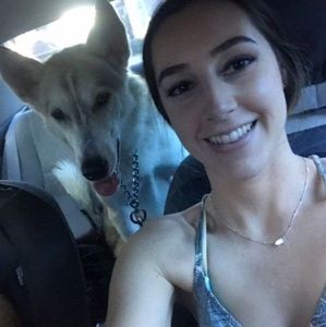 Meet your Posher, Sara